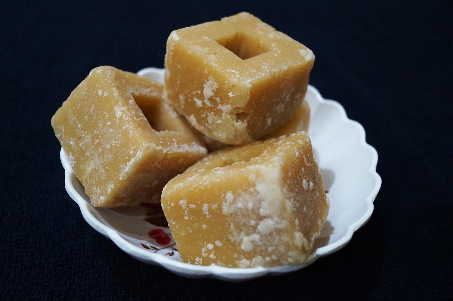 Jaggery & Sweeteners